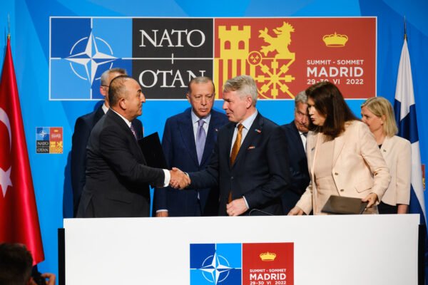 turkki_suomi_ja_ruotsi_sopivat_naton_jasenyydesta