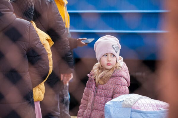 Ukrainian_children_are_fleeing_Russian_aggression._Przemyśl,_Poland_27_02_2022_(51913859740)